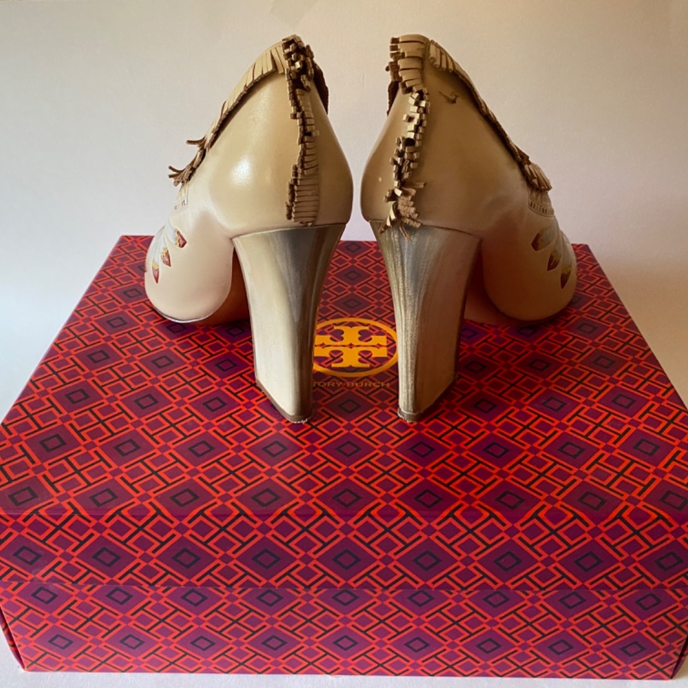 Tory Burch - Picture 3 of 5